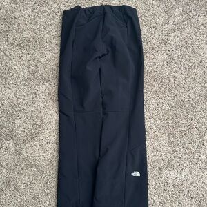 Women’s medium North Face ski pants